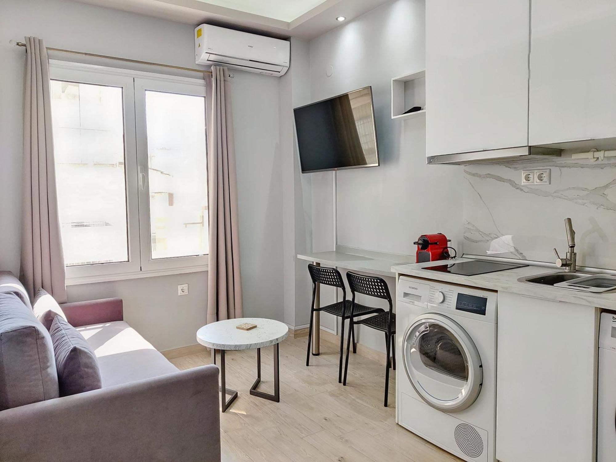 Pretty Petitie Fully Equipped City Center Studio سالونيك المظهر الخارجي الصورة